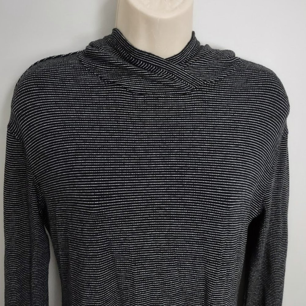 Daily Ritual Black Lightweight Long Sleeve Hooded Top Medium - Picture 3 of 8